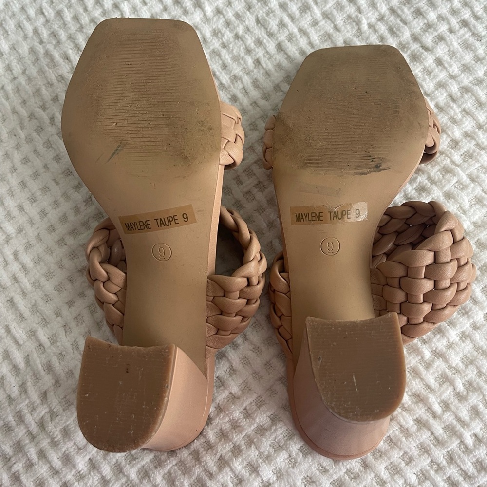 VICI Heels - Picture 8 of 8